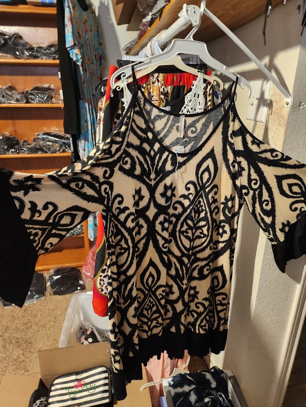 NEW Cezanne Black & Cream Cold-Shoulder Midi Dress with Bold Pattern